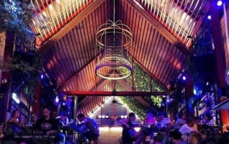曼谷夜生活必去的特色酒吧 诠释泰国主流夜生活